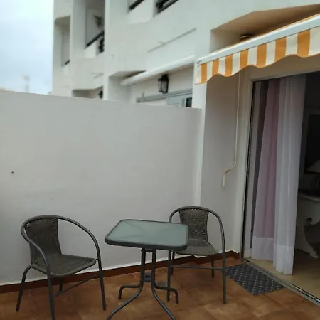 Terrasse. Wintersonne. Zentral. Gemuetlich. Einfach *