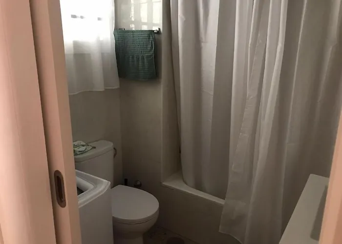 Appartement Terrasse. Wintersonne. Zentral. Gemuetlich. Einfach *