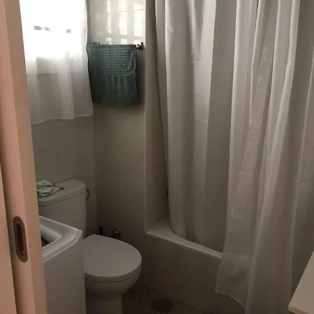 شقة Terrasse. Wintersonne. Zentral. Gemuetlich. Einfach *